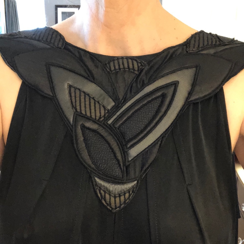 BCBGMaxAzria RUNWAY black top
